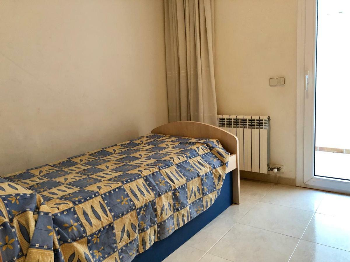 Apartamentos Benet روساس المظهر الخارجي الصورة