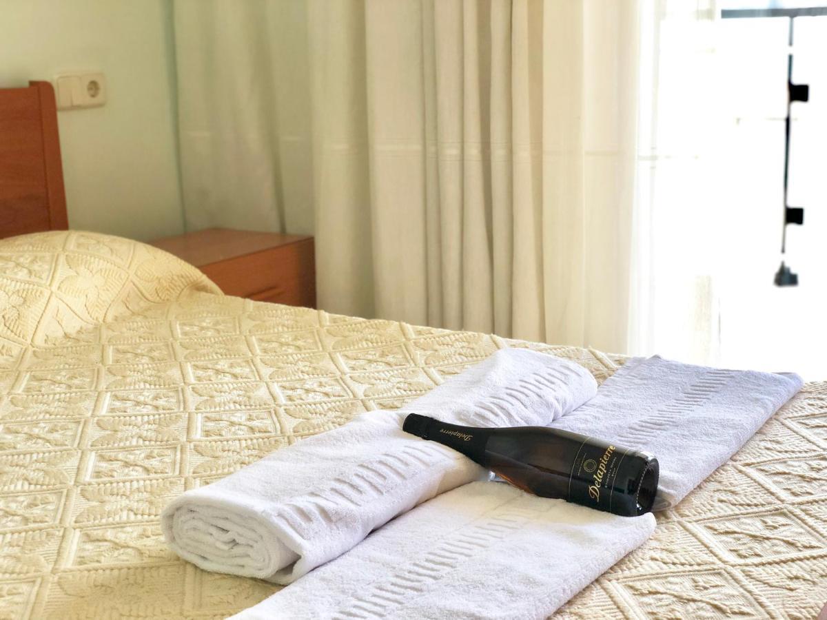 Apartamentos Benet روساس المظهر الخارجي الصورة