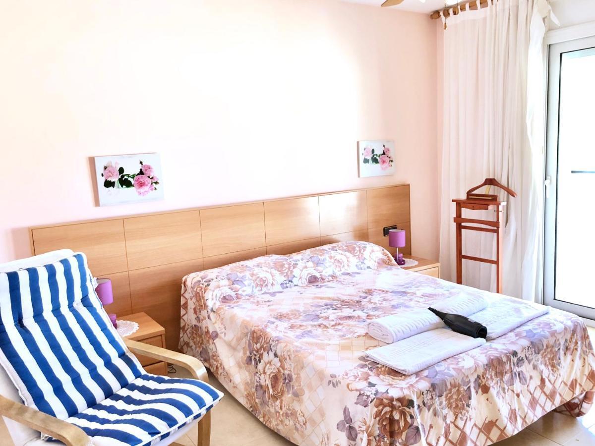 Apartamentos Benet روساس المظهر الخارجي الصورة
